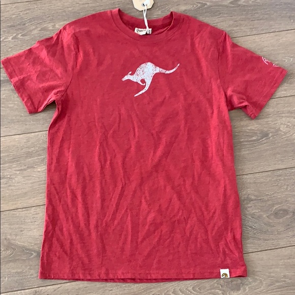 BOGO: NWT Australia T-Shirt size S - Picture 1 of 3